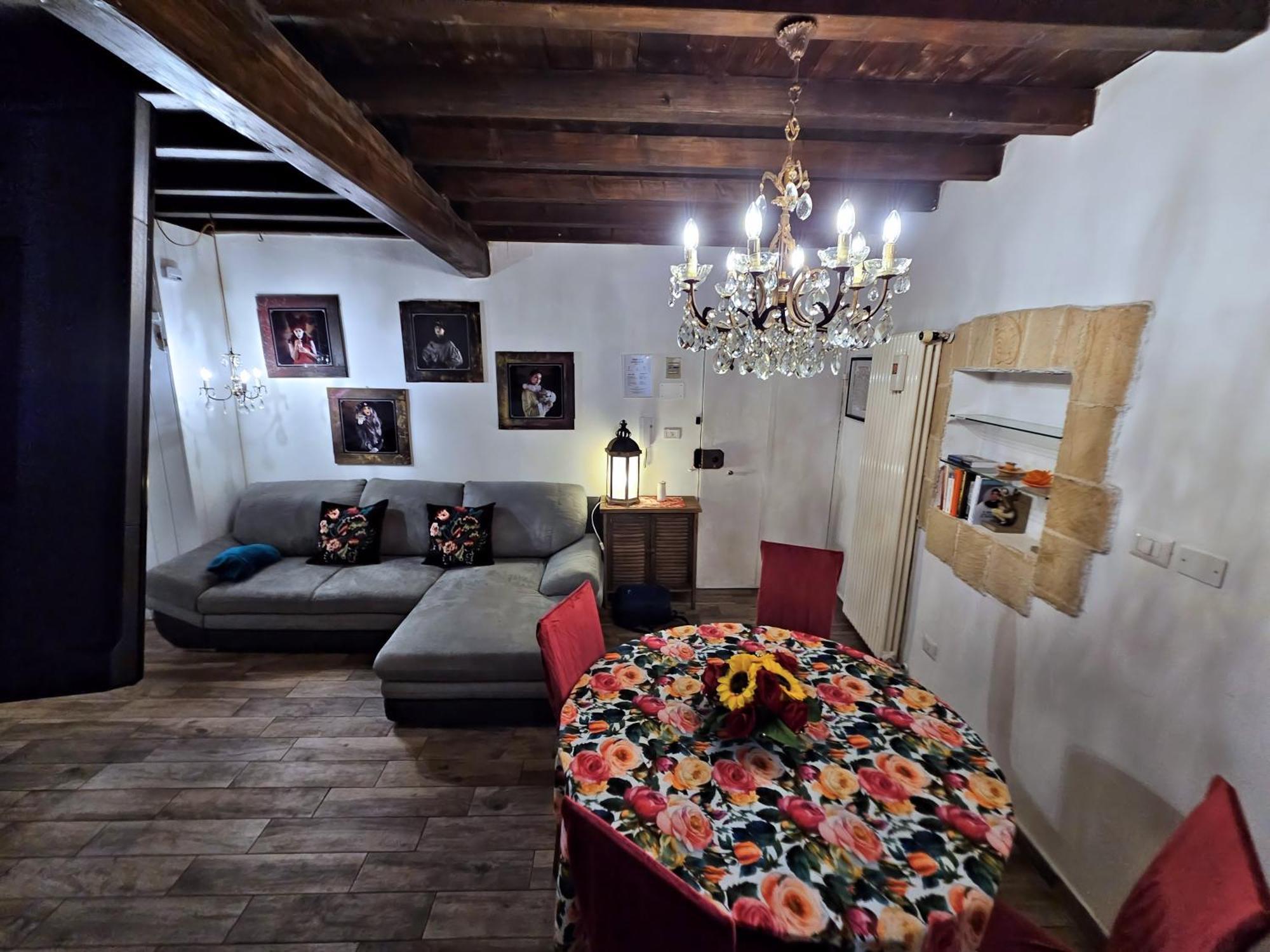 Residenza Saragozza Nuovo Stile Gipsy 2025 ! Apartment Bologna Luaran gambar