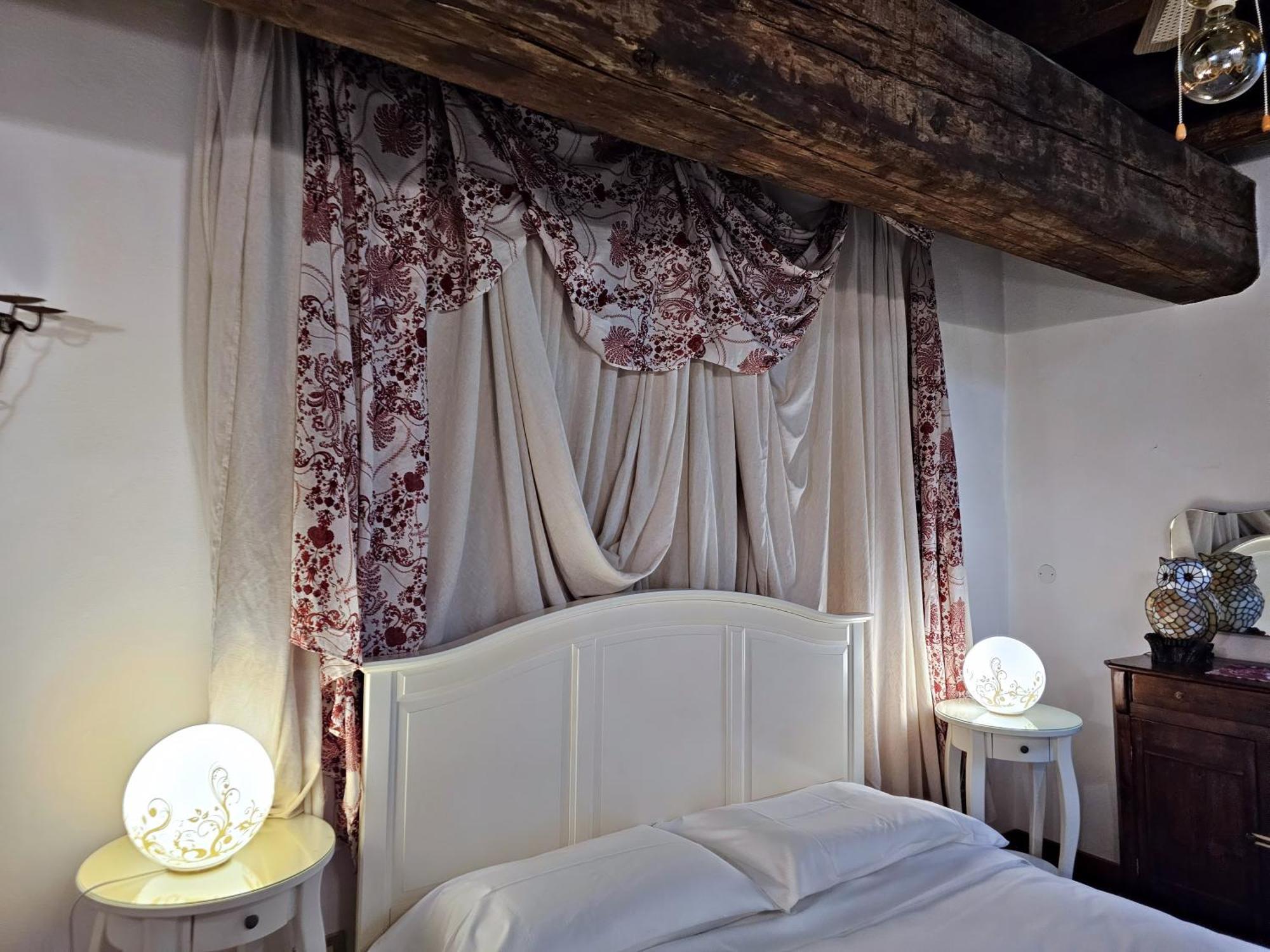 Residenza Saragozza Nuovo Stile Gipsy 2025 ! Apartment Bologna Luaran gambar